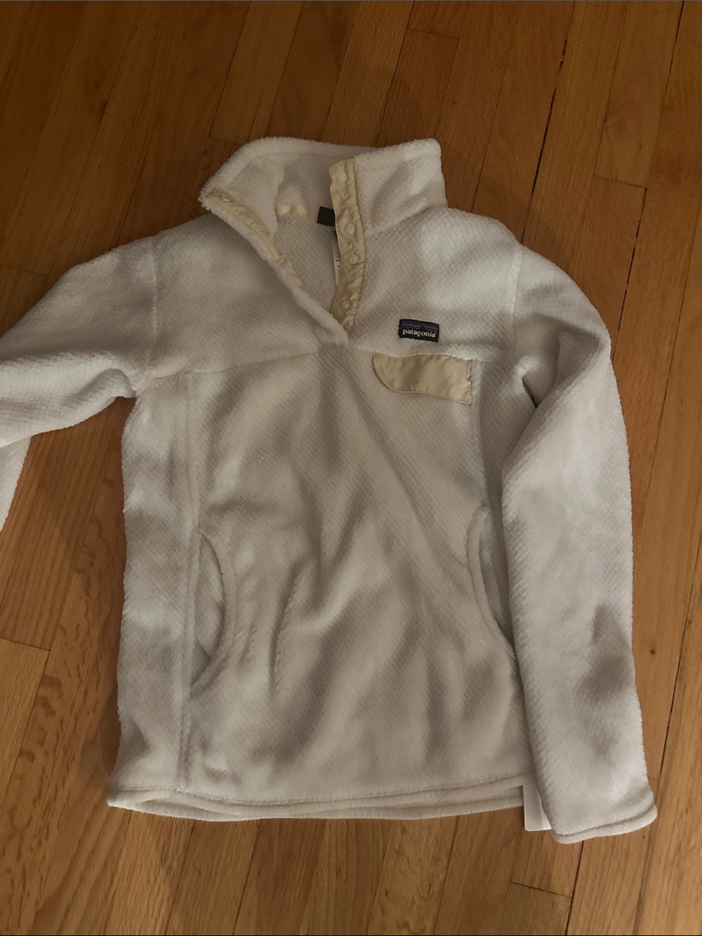 Patagonia Cream-White Snap Pullover Fleece